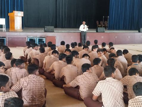 The modus Operandi of the school and the norms followed in XI & XII Compartment were highlighted exclusively for the students.
Highlighted the significance of Examination and the ways to cope with the exam stress